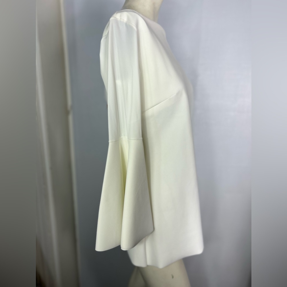 CHIARA BONI LA PETITE ROBE
Natty Bell-Sleeve Top 6 - Picture 8 of 9